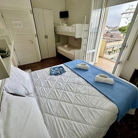 Hotel Napoleon リッチョーネ エクステリア 写真