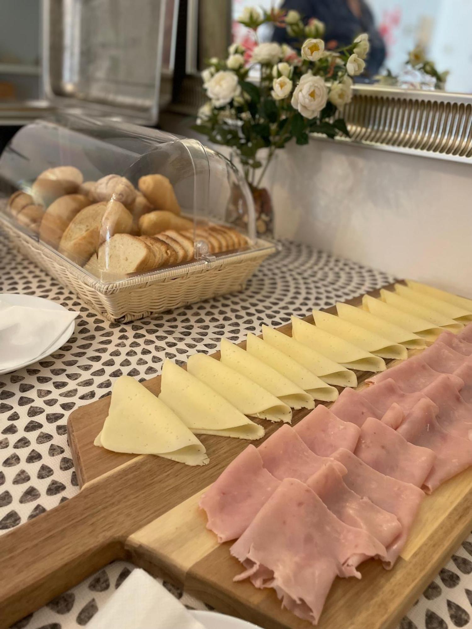 Hotel Napoleon リッチョーネ エクステリア 写真